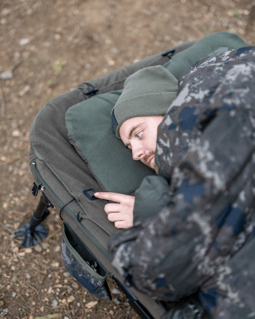 image-8-819x1024 9 sposobów, aby czuć się ciepło i komfortowo podczas jesienno-zimowego wędkowania