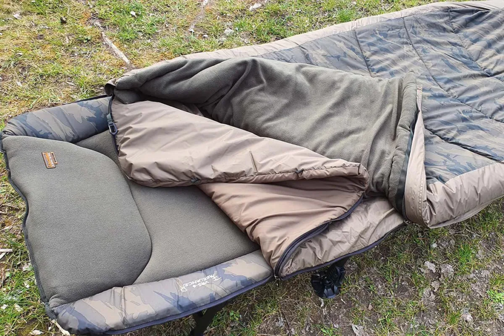 image-25-1024x683 Jak wybrać śpiwór karpiowy? Praktyczny poradnik na każdą porę roku
